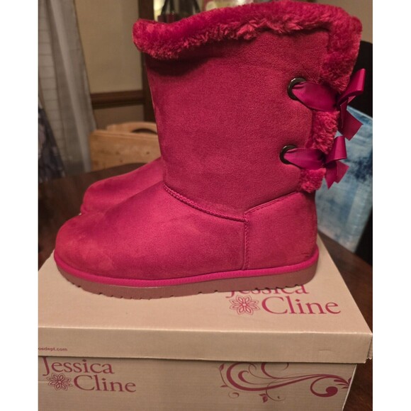 Jessica Cline Bow Faux Suede Boots RED Size 11 New - Picture 4 of 6